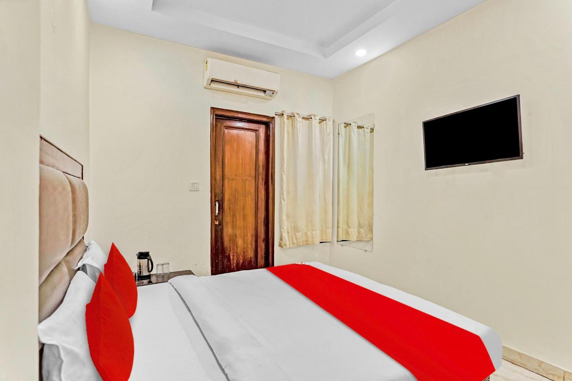 Hotel O Delhi Empire ニューデリー エクステリア 写真